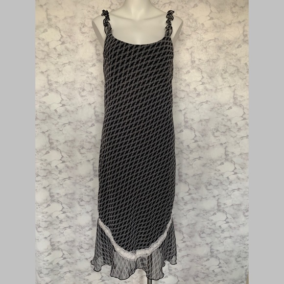 i.v.y. Dresses & Skirts - IVY Black White No Sleeve Ruffle Midi Dress